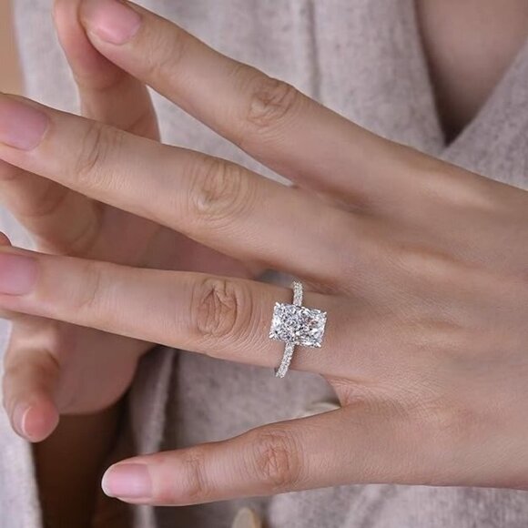 7.0ct Radiant Cut Engagement Ring, Simulated Diamond 925 Sterling Size 8.5 - Picture 3 of 12